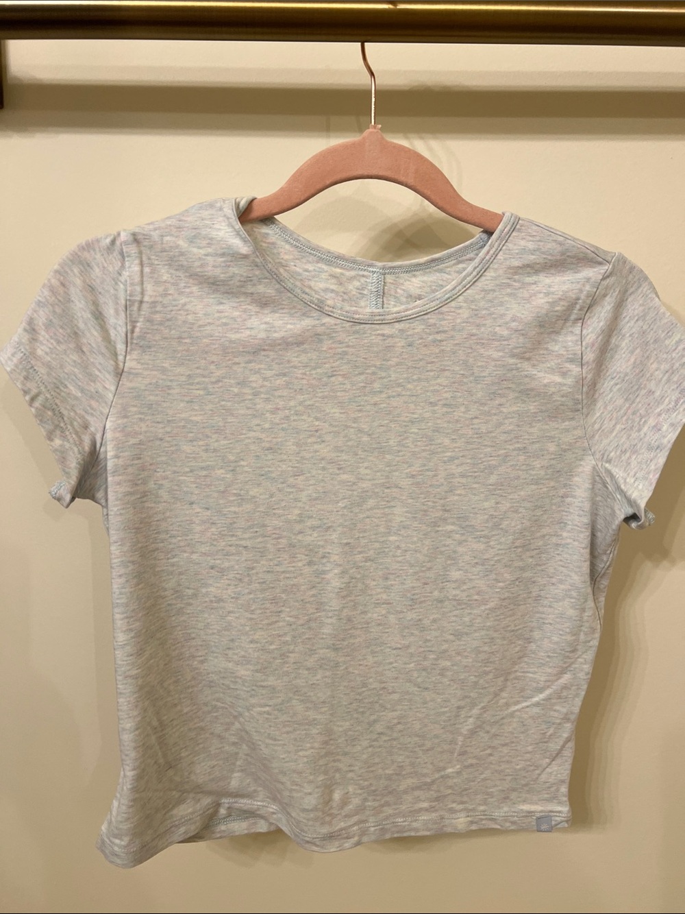 Athleta Short Sleeve Women's Tee in Heather Light Blue